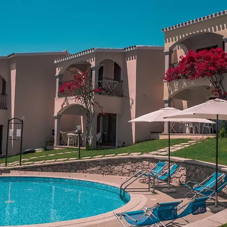 Apartman The Fantastic Residenza Badus 1 Bedroom Sleeps 4 No0810 Badesi