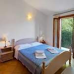 Apartment The Fantastic Residenza Badus 1 Bedroom Sleeps 4 No0810 Badesi