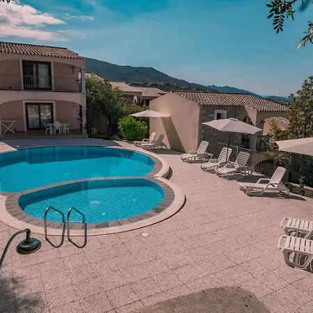아파트 The Fantastic Residenza Badus 1 Bedroom Sleeps 4 No0810