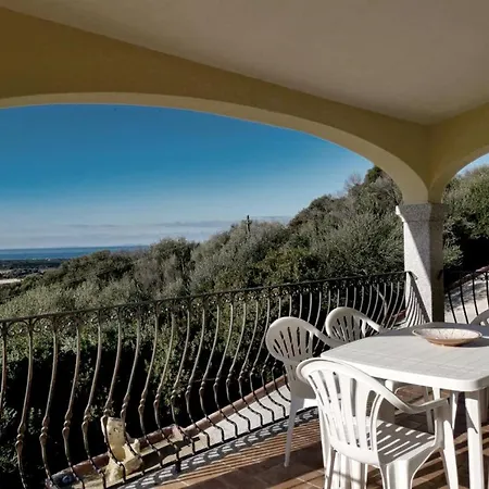 The Fantastic Residenza Badus 1 Bedroom Sleeps 4 No0810 바데시